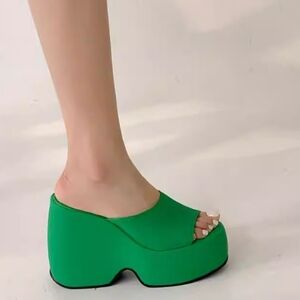 women shoes Heels